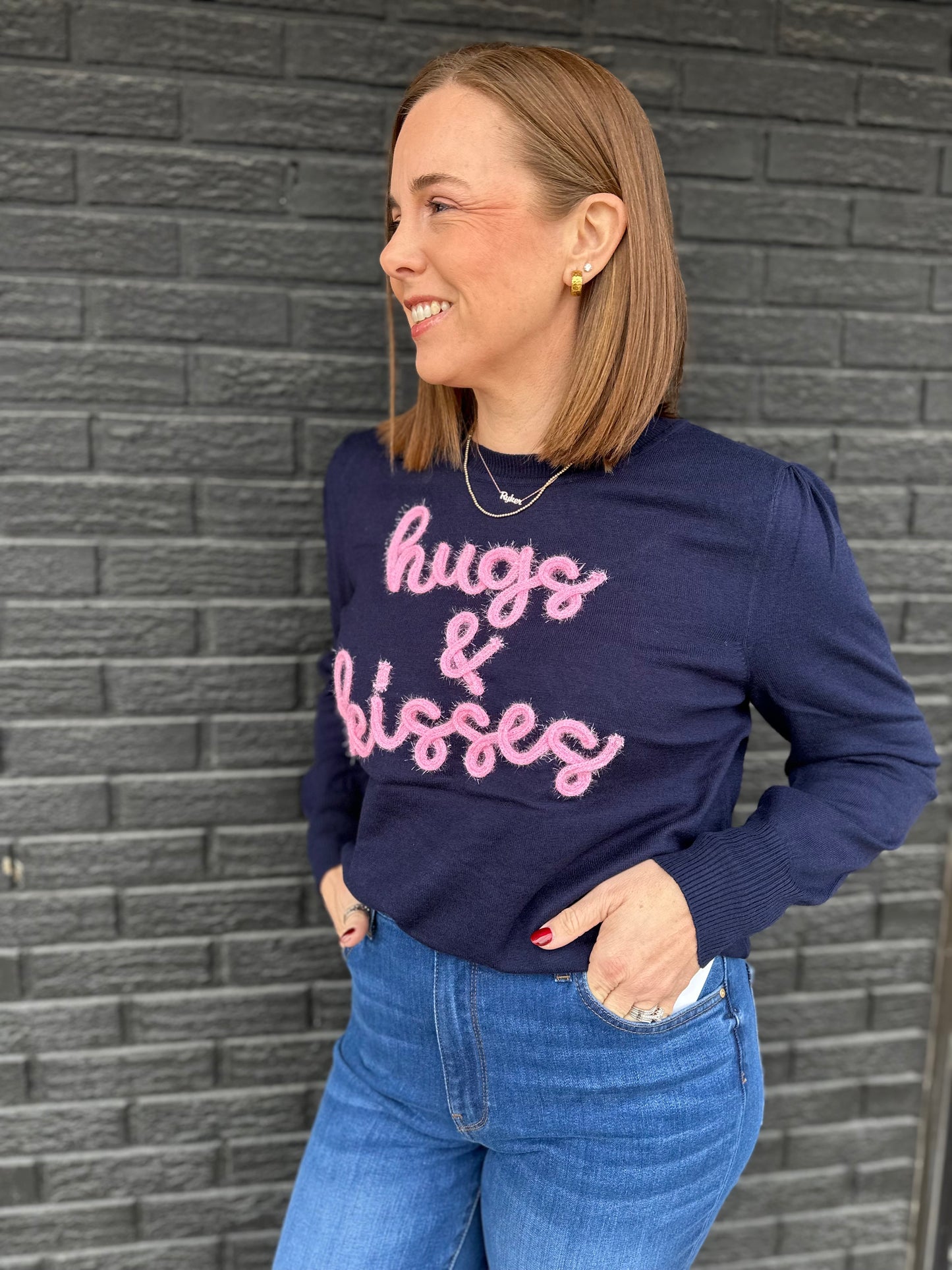 LONG SLEEVE CREW NECK SWEATER