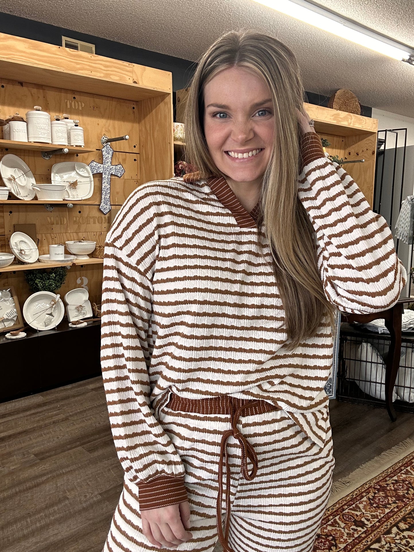 STRIPE PULLOVER & PANT SET