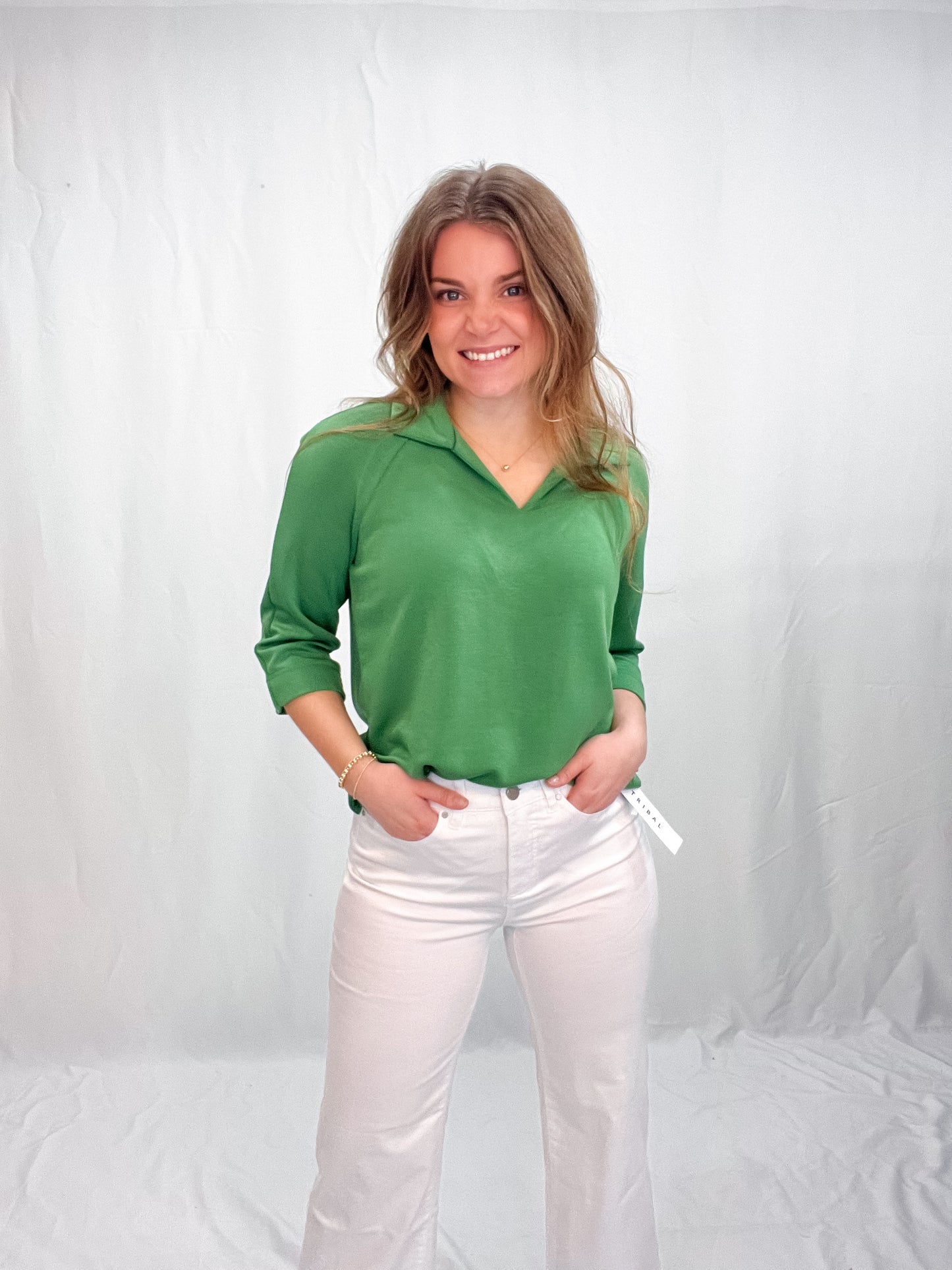 3/4 SLV HENLEY TOP W/SIDE SLITS