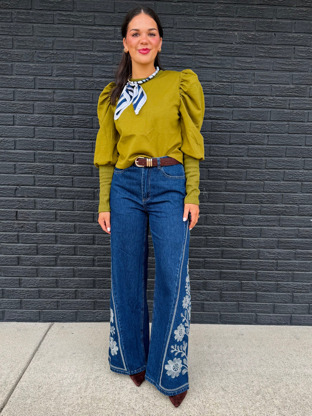 EMB WIDE LEG JEAN