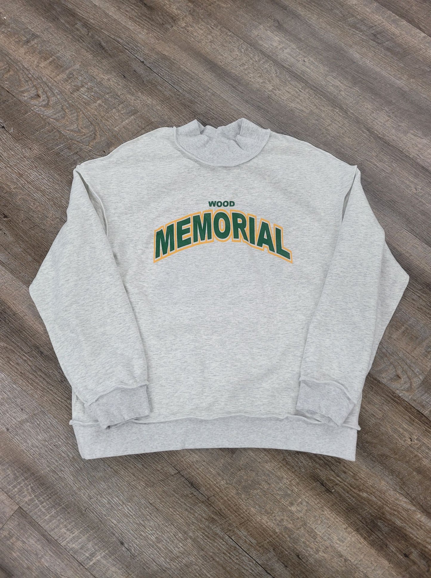 MOCK SWEATSHIRT