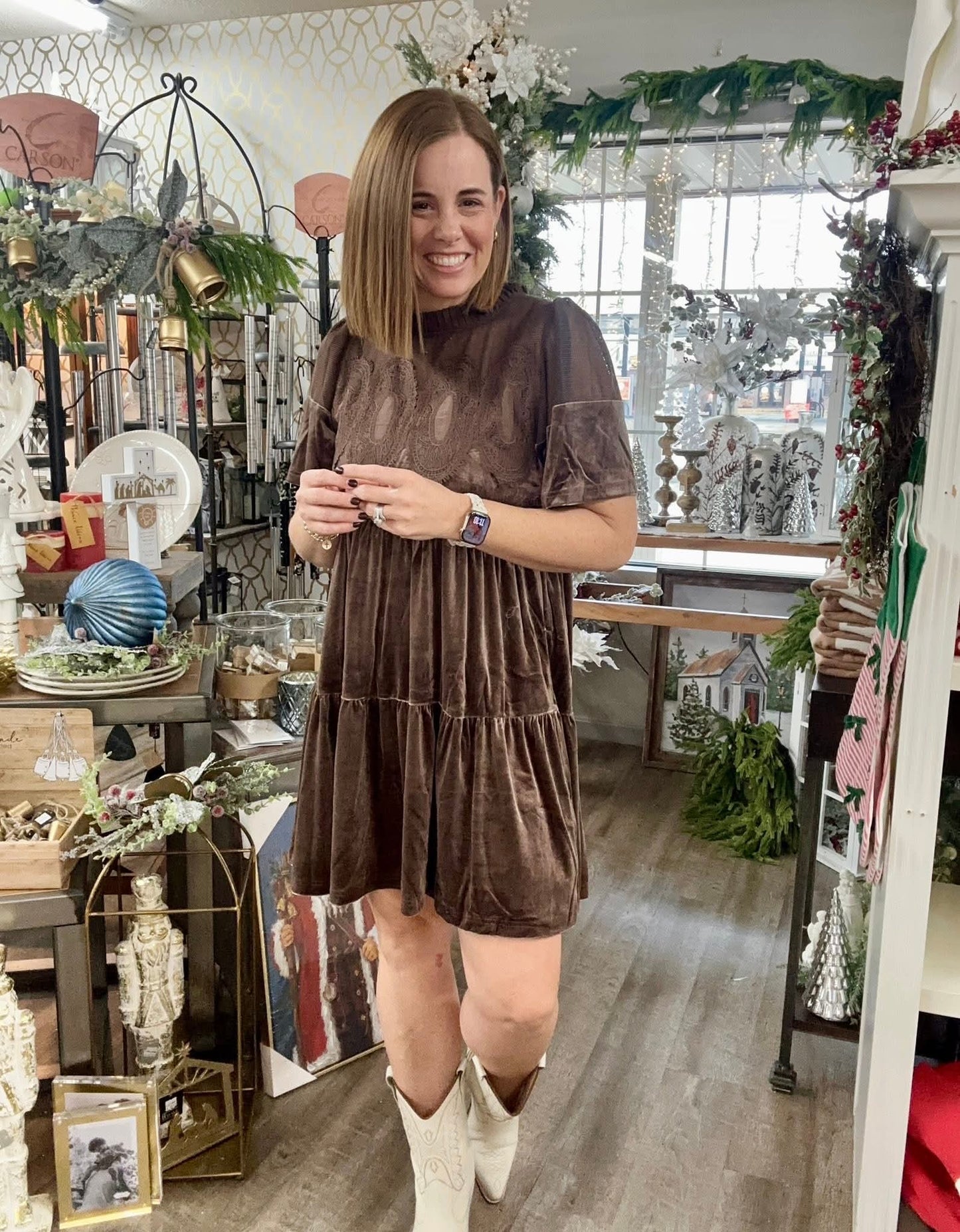 LACE DETAIL TIERED DRESS