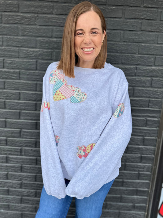 PATCHWORK HEART/XOXO CREWNECK