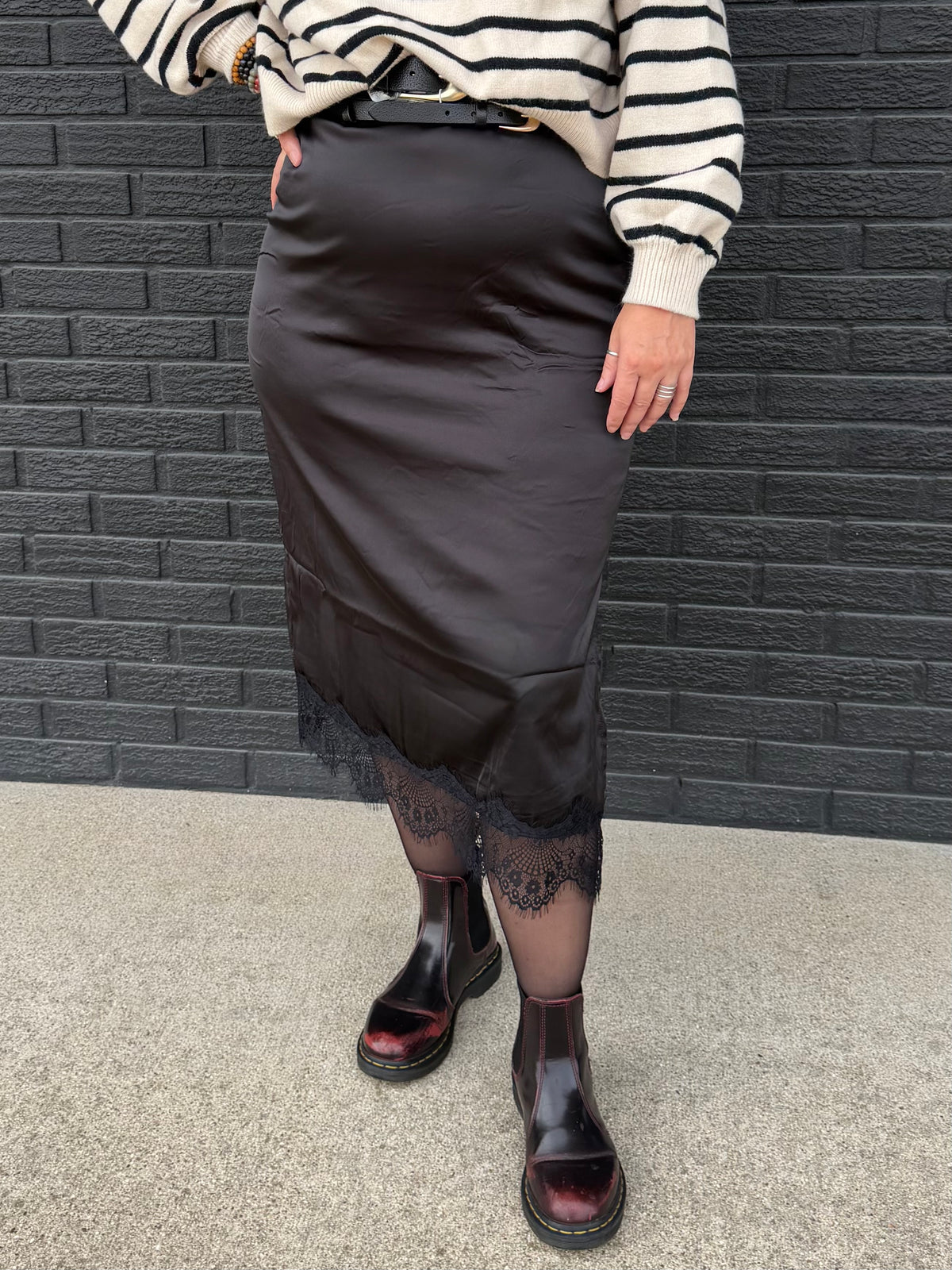 SATIN MIDI SKIRT